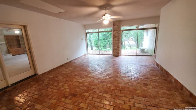 9349 BLAZING STAR, Garden Ridge, TX 78266