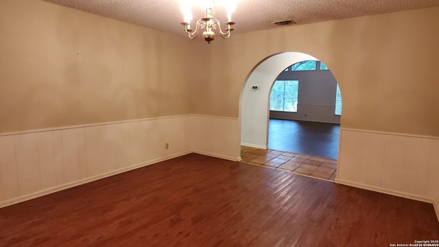 9349 BLAZING STAR, Garden Ridge, TX 78266