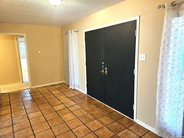 9349 BLAZING STAR, Garden Ridge, TX 78266