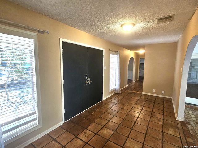 9349 BLAZING STAR, Garden Ridge, TX 78266