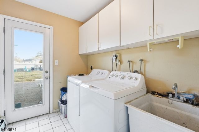 15 Ridge Rd, Parsippany-troy Hills Twp., NJ 07054