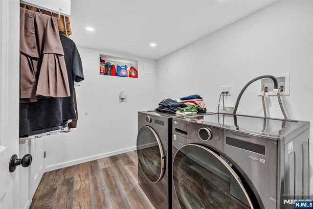 42 Donnalin Place, Clifton, NJ 07013
