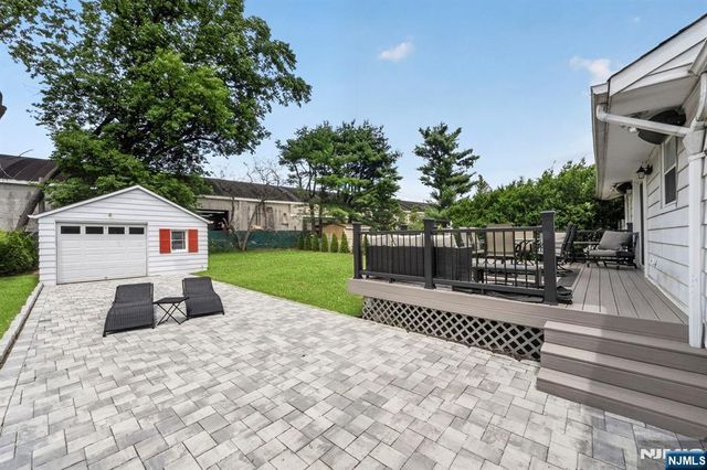 42 Donnalin Place, Clifton, NJ 07013