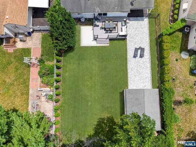 42 Donnalin Place, Clifton, NJ 07013