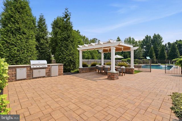 125 SUNNY BROOK RD, Royersford, PA 19468
