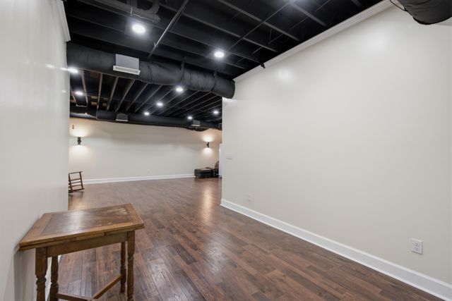 1097 Johnny Hall Rd, Burns, TN 37029