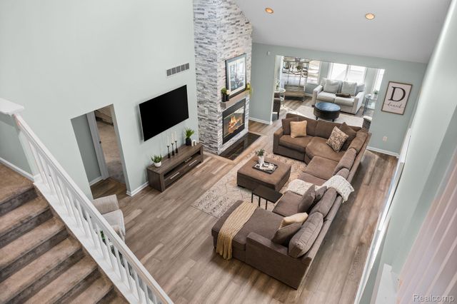 2325 7 Mile Road, Northfield Township, MI 48178