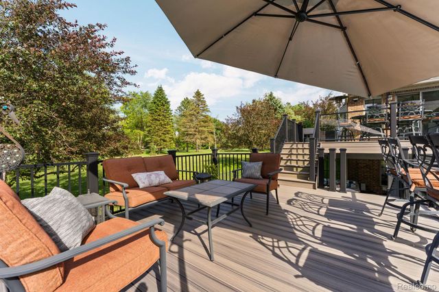 2325 7 Mile Road, Northfield Township, MI 48178