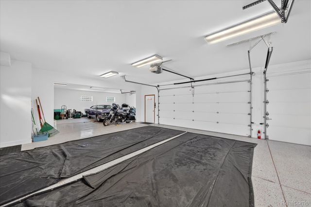 2325 7 Mile Road, Northfield Township, MI 48178