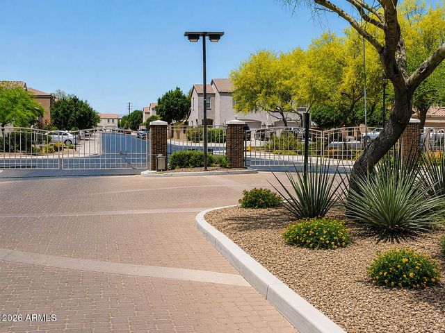 8773 W DAHLIA Drive, Peoria, AZ 85381