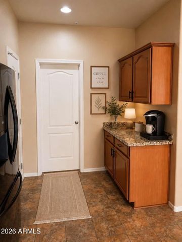 8773 W DAHLIA Drive, Peoria, AZ 85381