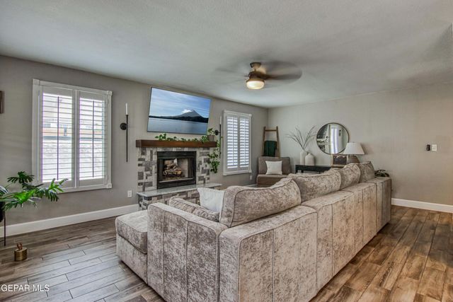 6717 IMPERIAL RIDGE Drive, El Paso, TX 79912