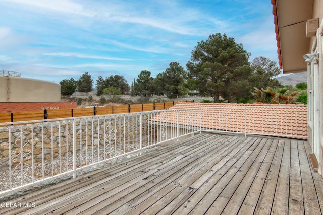 6717 IMPERIAL RIDGE Drive, El Paso, TX 79912