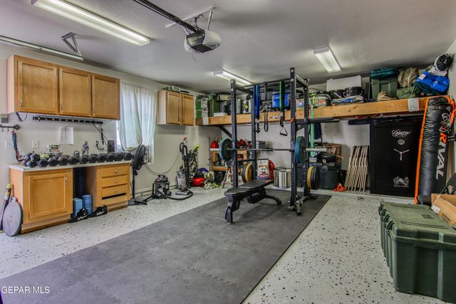 6717 IMPERIAL RIDGE Drive, El Paso, TX 79912