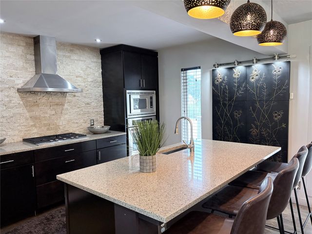 7636 S Quebec Avenue, Tulsa, OK 74136