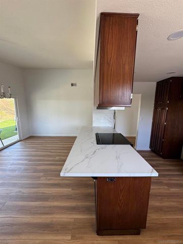 3527 Acworth Ave, San Diego, CA 92111