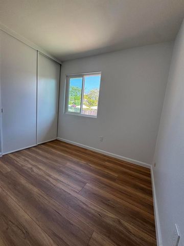 3527 Acworth Ave, San Diego, CA 92111