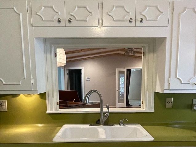 1706 Windoak DR, Austin, TX 78741