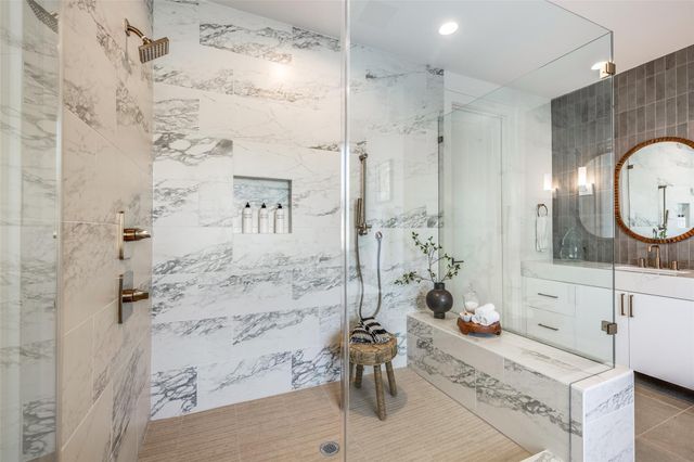 407 E 27th Street, Houston, TX 77008