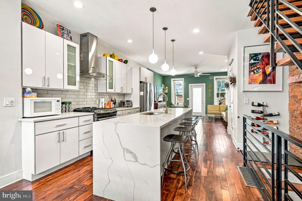 1407 S 23RD ST, Philadelphia, PA 19146