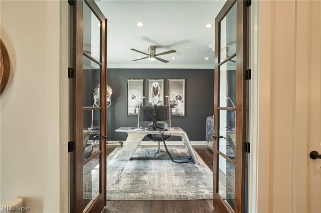 17552 Gates Landing Drive, Chagrin Falls, OH 44023