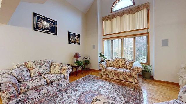 51 Sheffield Dr, Belchertown, MA 01007