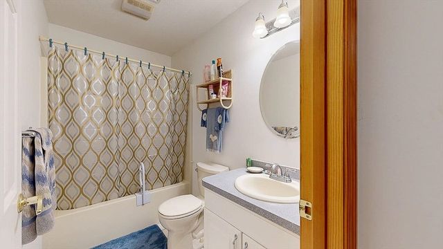 51 Sheffield Dr, Belchertown, MA 01007