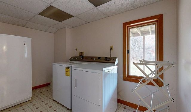 51 Sheffield Dr, Belchertown, MA 01007