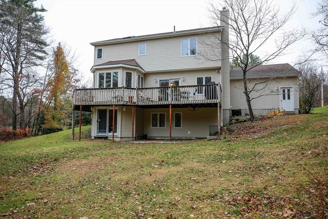 51 Sheffield Dr, Belchertown, MA 01007