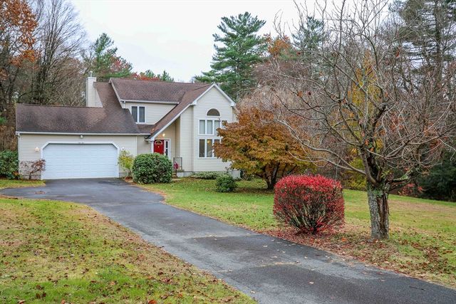 51 Sheffield Dr, Belchertown, MA 01007