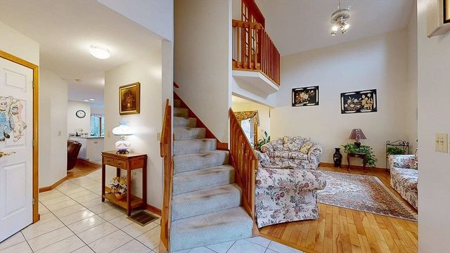 51 Sheffield Dr, Belchertown, MA 01007