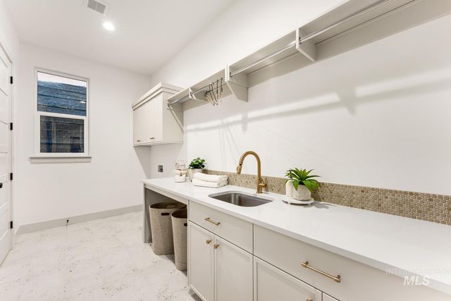 3131 S Glacier Lily Pl., Boise, ID 83716