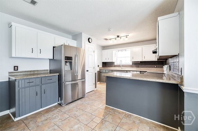 388 Meloney Drive, Hinesville, GA 31313