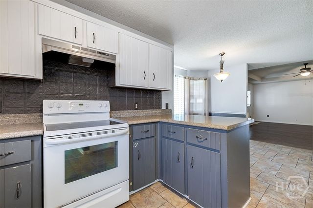 388 Meloney Drive, Hinesville, GA 31313