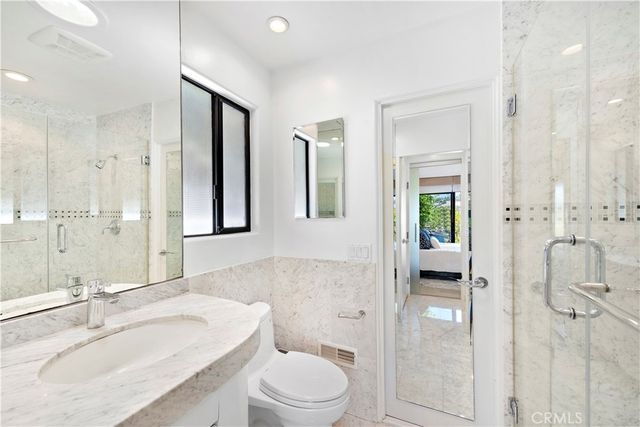 940 Summit Drive, Laguna Beach, CA 92651