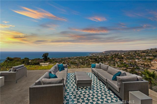 940 Summit Drive, Laguna Beach, CA 92651