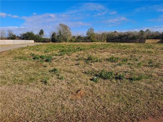 0 Bay Pointe W Boulevard, Grand Bay, AL 36541