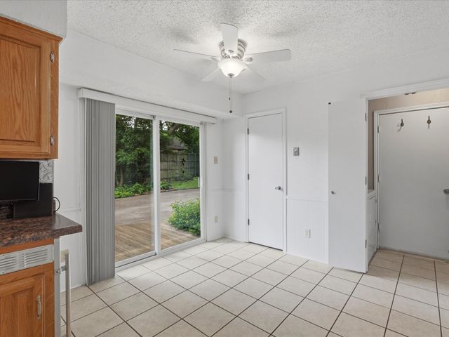 602 Adams Drive, Duncanville, TX 75137