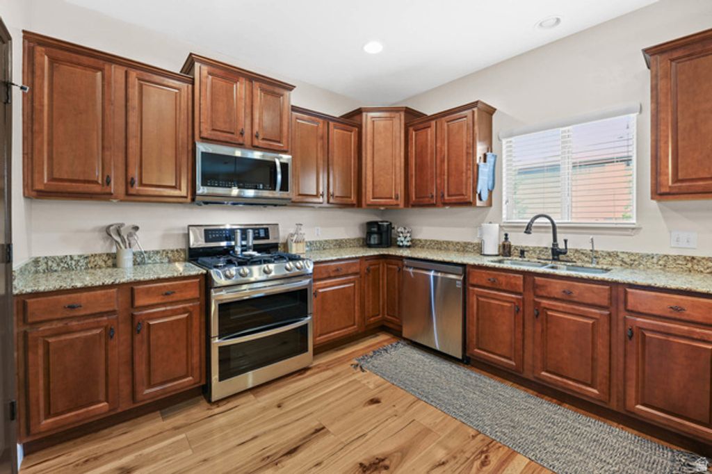 Image 11 of property listing at 3478 W CHAMBERY LN, Riverton, UT 84065