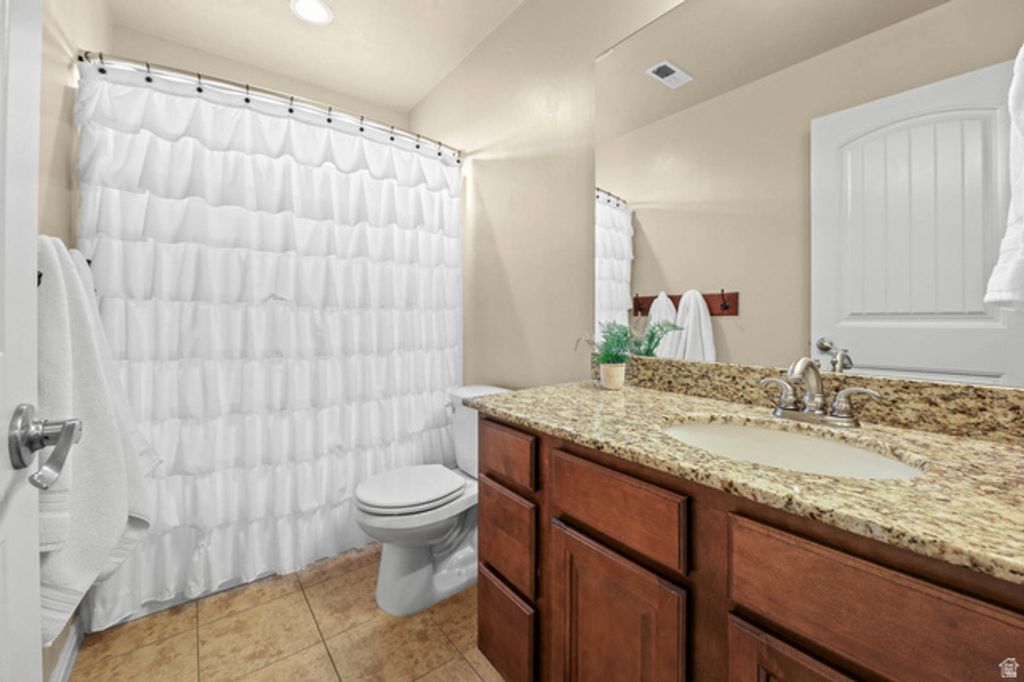 Image 27 of property listing at 3478 W CHAMBERY LN, Riverton, UT 84065