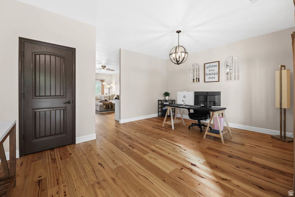Image 5 of property listing at 3478 W CHAMBERY LN, Riverton, UT 84065