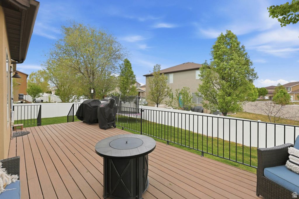 Image 43 of property listing at 3478 W CHAMBERY LN, Riverton, UT 84065