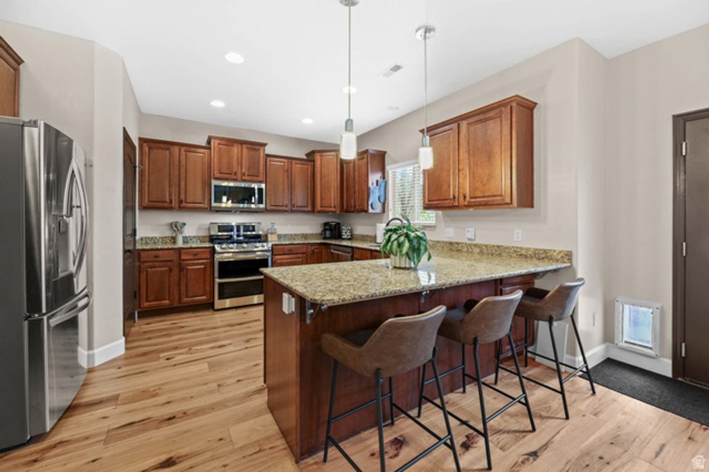 Image 10 of property listing at 3478 W CHAMBERY LN, Riverton, UT 84065
