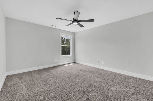 1717 Powell Rd, Clarksville, TN 37043