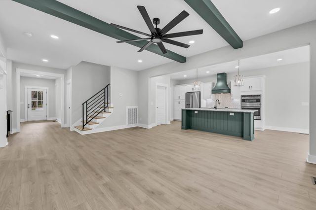 1717 Powell Rd, Clarksville, TN 37043