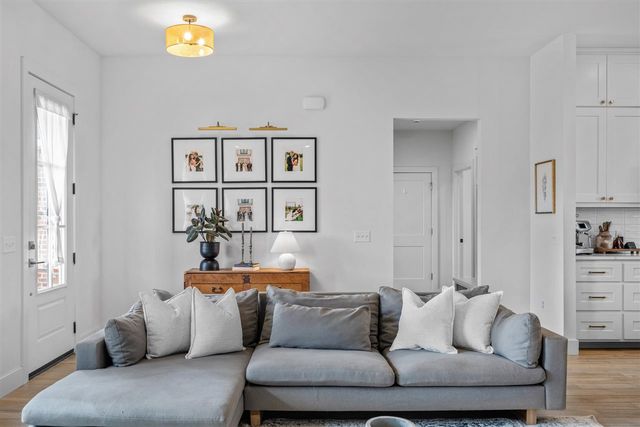 5884 Tadpole Dr, Elgin, OK 73538