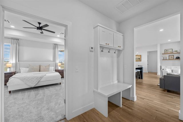 5884 Tadpole Dr, Elgin, OK 73538