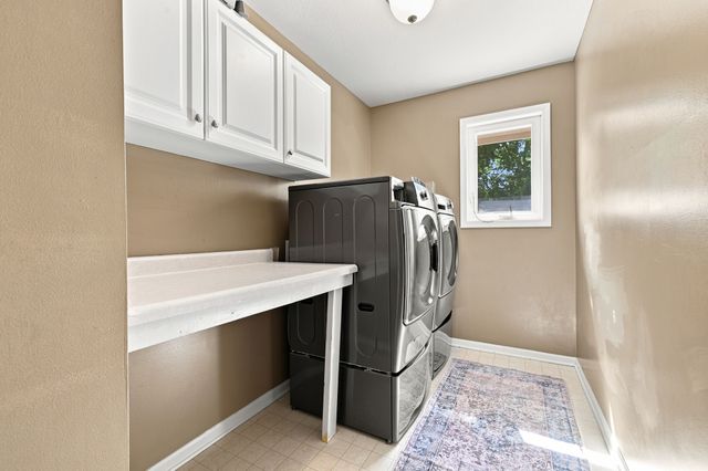 1502 NW Cedarwood Drive, Ankeny, IA 50023
