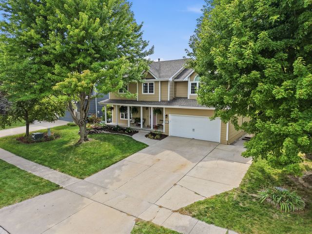 1502 NW Cedarwood Drive, Ankeny, IA 50023