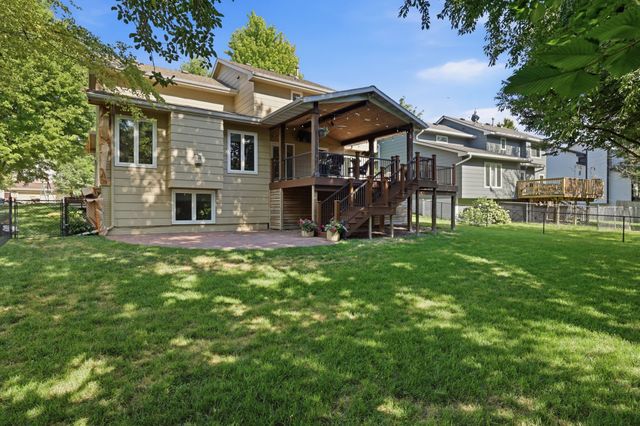 1502 NW Cedarwood Drive, Ankeny, IA 50023